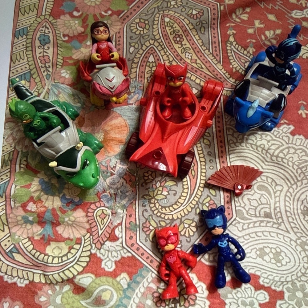 Superhero PJ Max Action Figure Set with Vehicles & Assortment of Characters
